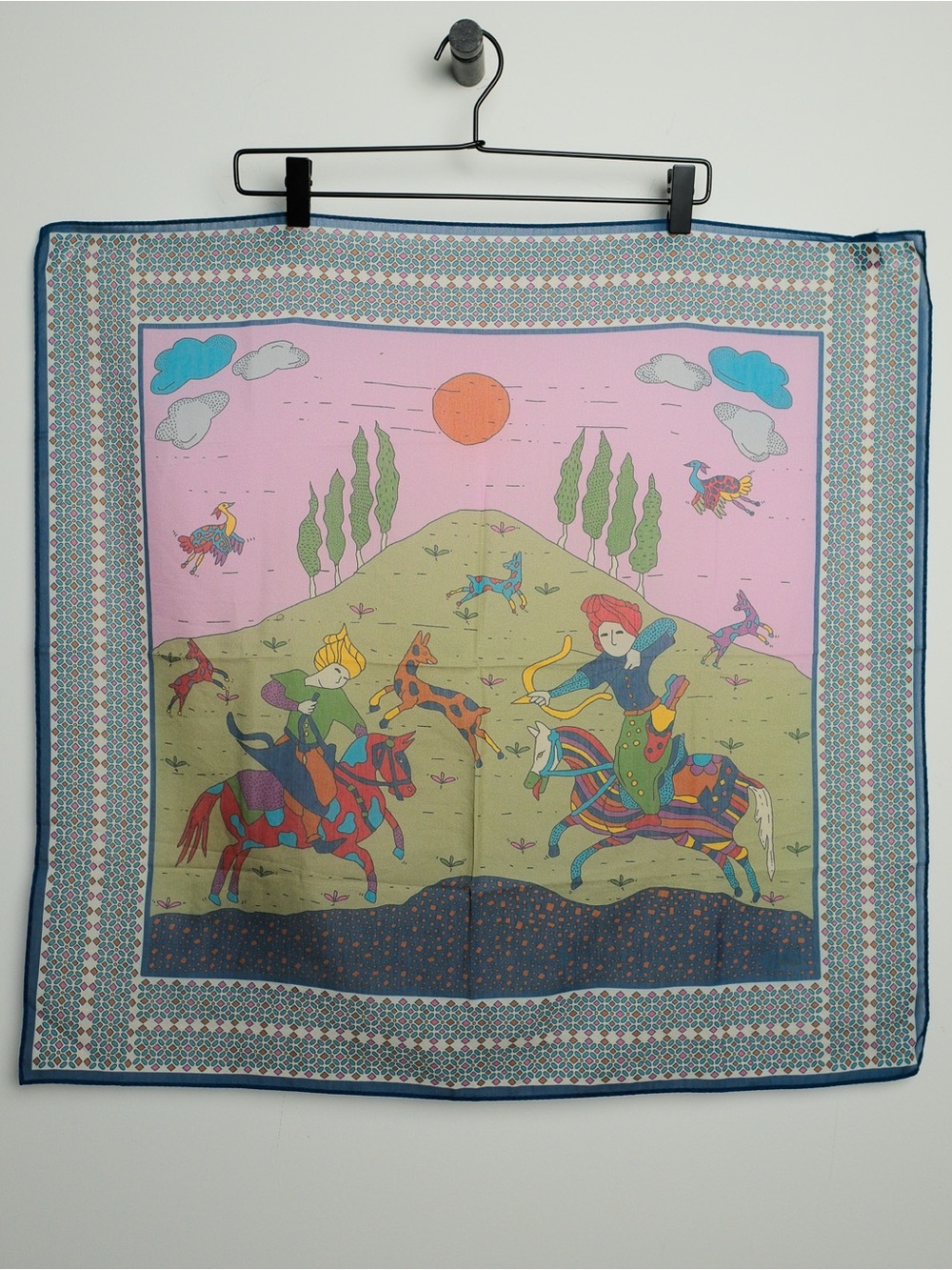 NWOT Drake’s Mystic Mughal Hunter Bandana Scarf Made in Italy Rare 27.5 x 25.5